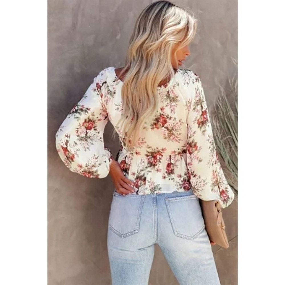 LAST ONE! Plus Size GRACELYN Balloon Sleeve Floral Top - Picture 4 of 4